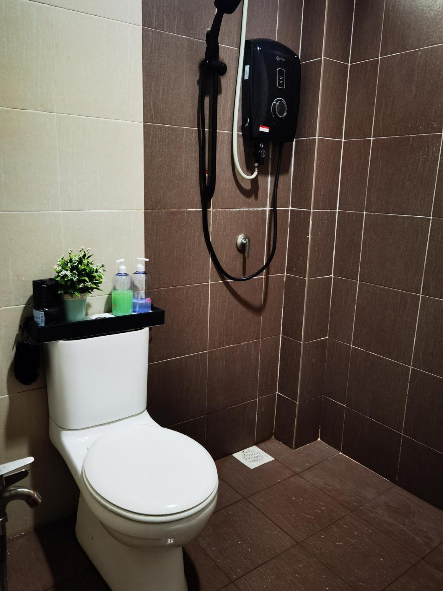 Bandar Melaka Family Bungalow Private Pool Bbq Wifi Netflix Exterior photo